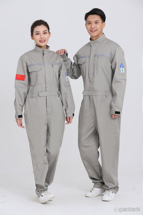 西安防靜電工作服定制快速打樣 電子與化工行業(yè)的優(yōu)選指南